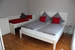 großes Schlafzimmer